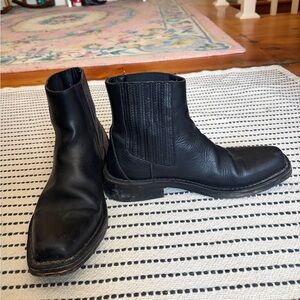 Kenzo Leather Chelsea Boots